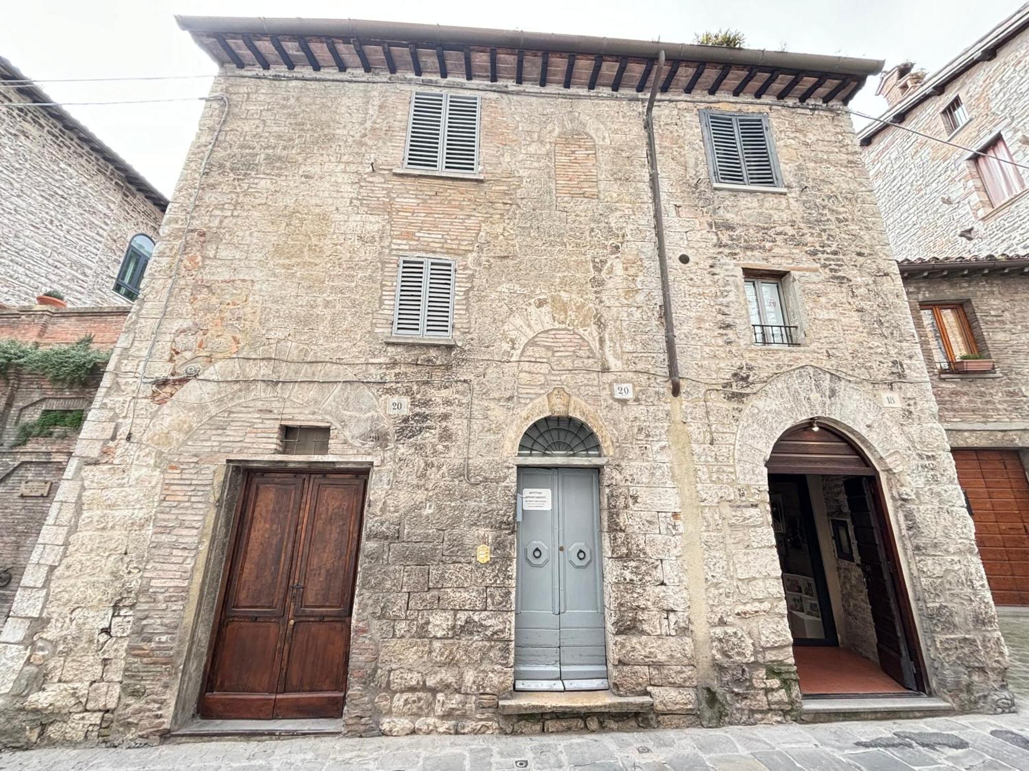 Red House Leilighet Gubbio Eksteriør bilde